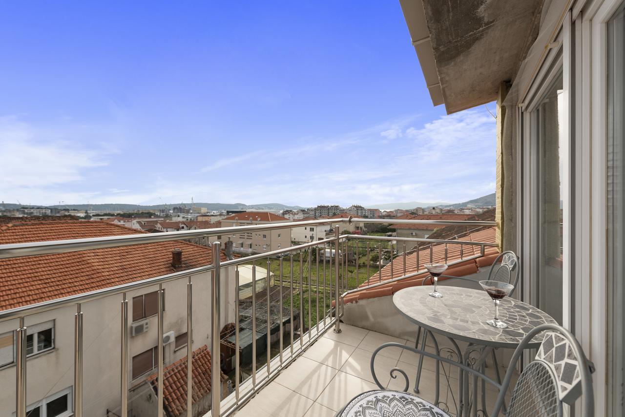 Apartment Nikola Трогір Екстер'єр фото